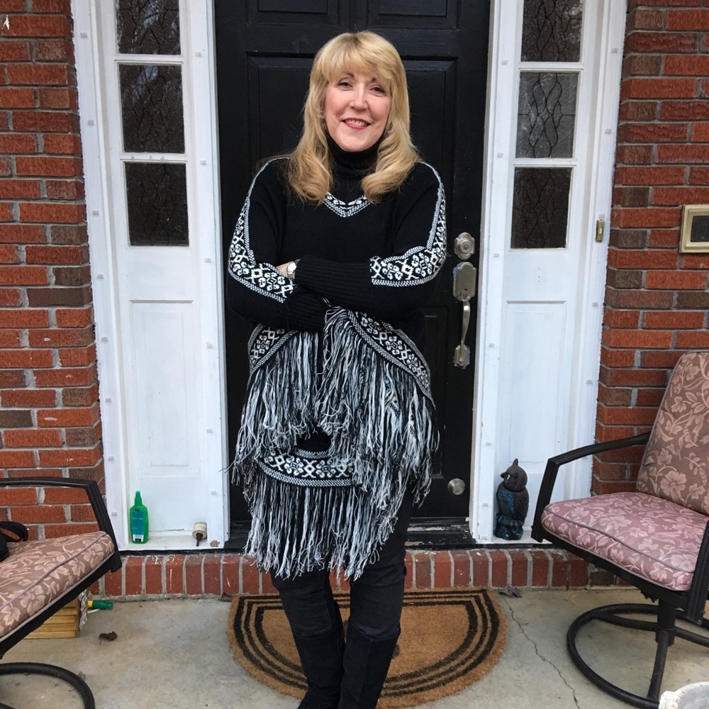 Meet your Posher, Sharon